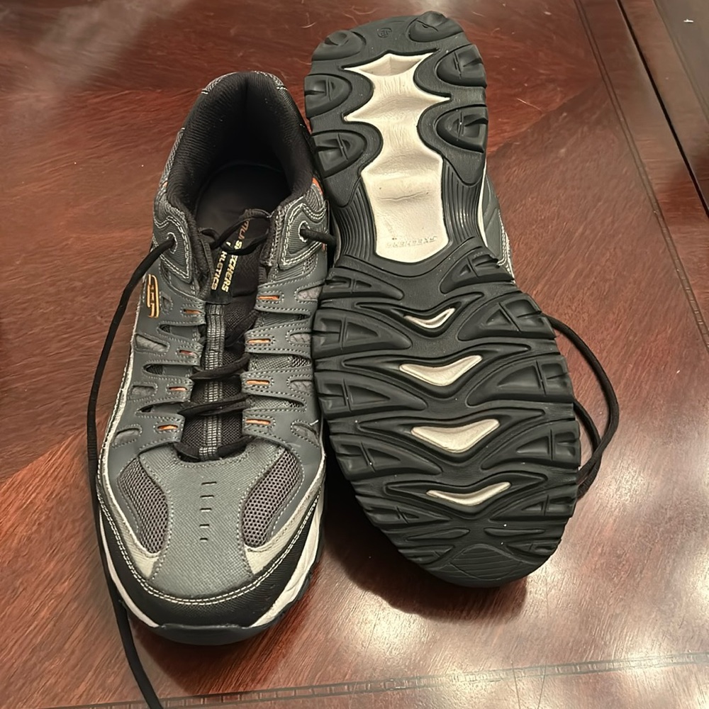 Sketchers Men's Athletic